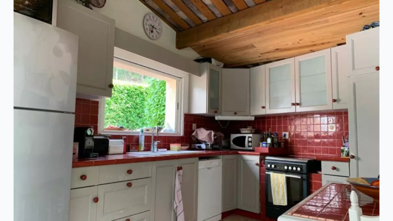 Talo Etela Ranska Menton 4h 151m2 uima allas 18 1024x576 1 768x432