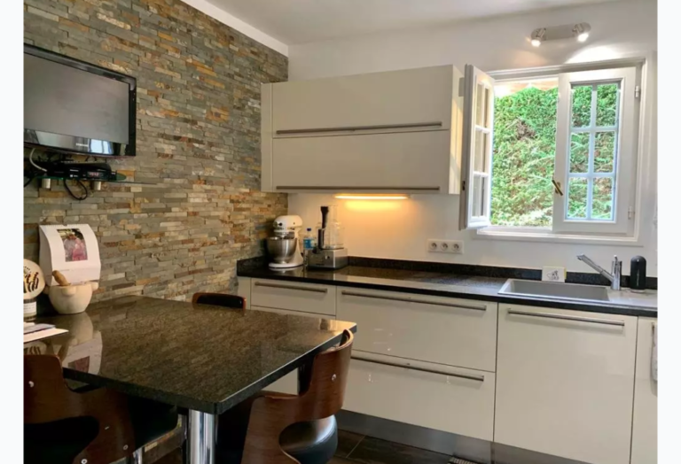 Talo Etela Ranska Menton 4h 151m2 uima allas 6 1024x698 1 768x524